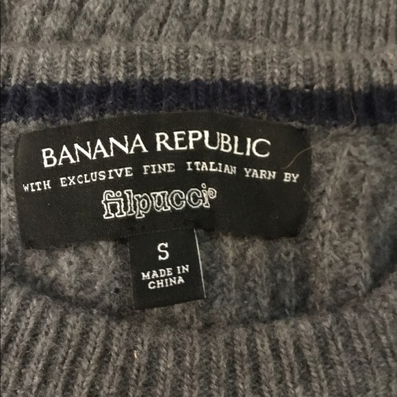 Banana Republic Wool Sweater - Picture 4 of 4